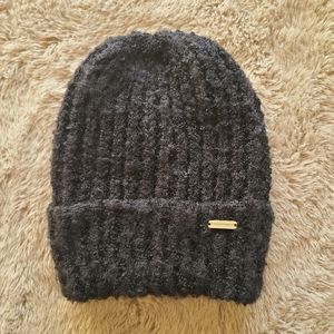 Steve Madden beanie